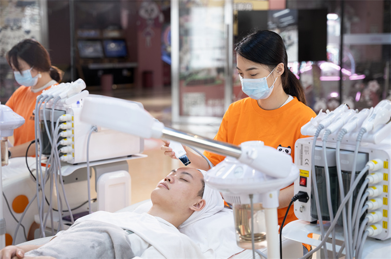 北京洗脸熊洗脸吧（长安商业街店）