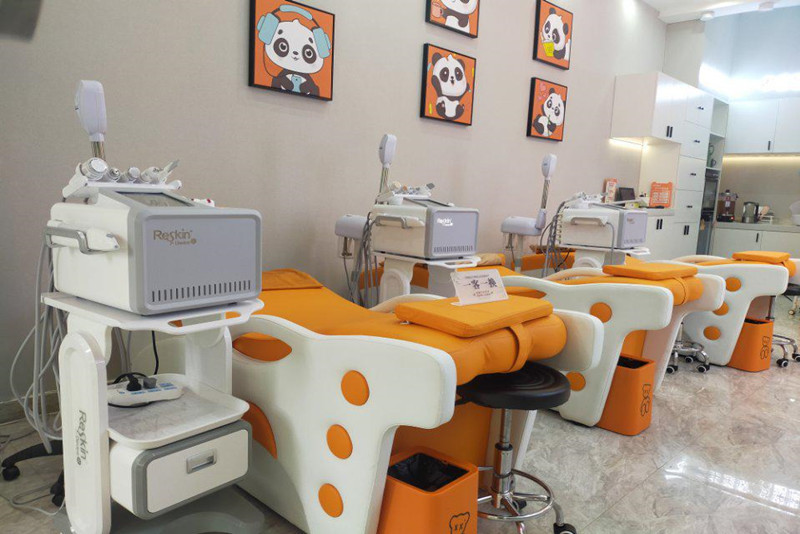 眼霜是干嘛用的？有必要涂吗？